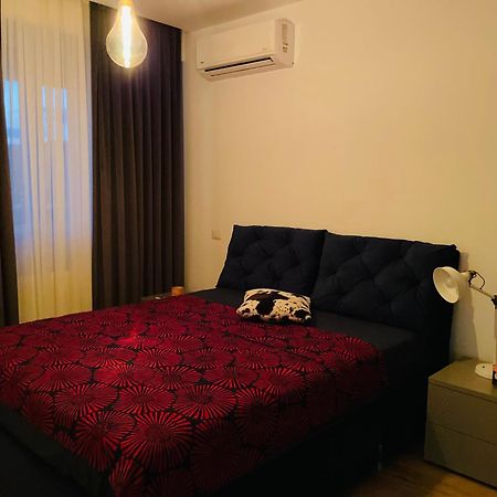 Air Otopeni Apartment Exterior photo